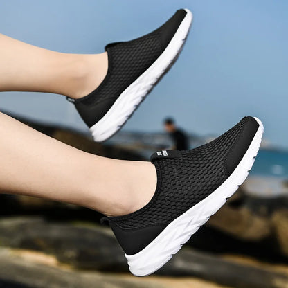 Men's Lightweight Breathable Mesh Sneakers – Casual, Anti-Odor, Summer Running Shoes