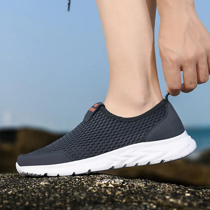 Men's Lightweight Breathable Mesh Sneakers – Casual, Anti-Odor, Summer Running Shoes