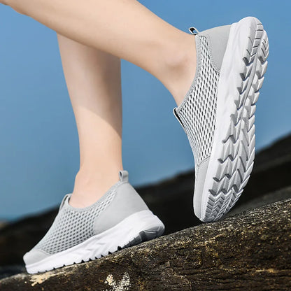 Men's Lightweight Breathable Mesh Sneakers – Casual, Anti-Odor, Summer Running Shoes