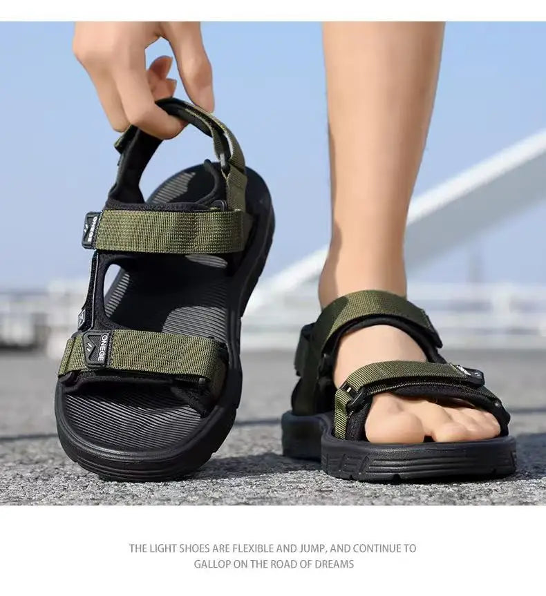 Men's Trendy Sports Beach Sandals – Wear-Resistant, Rivet Detail, Casual Summer Shoes