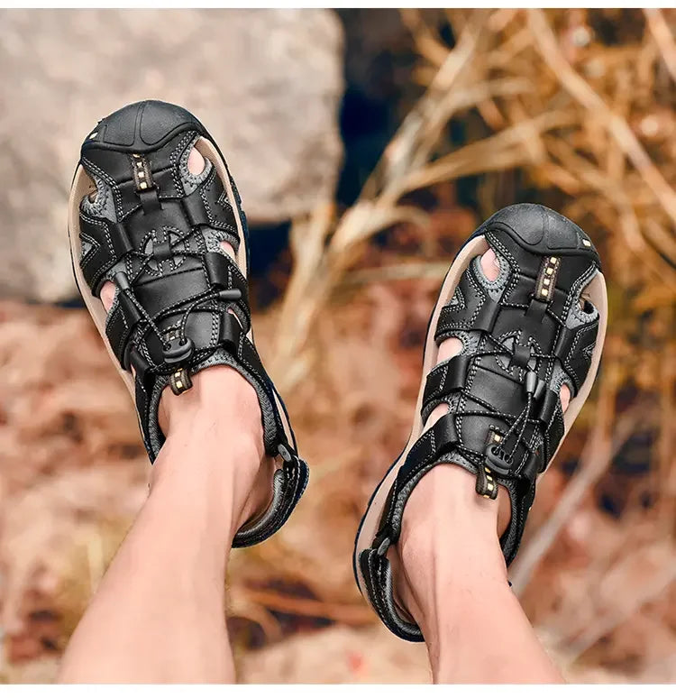 Summer Sandals Men's Baotou Beach Shoes Soft Soled Leather Anti Slip Outdoor Hollow Breathable Daily Casual Men's Shoes Slippers
