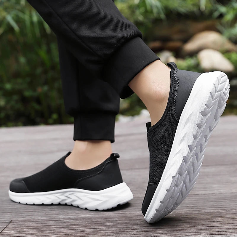 Men's Classic Breathable Mesh Slip-On Sneakers – Lightweight, Anti-Odor, Casual Running Shoes