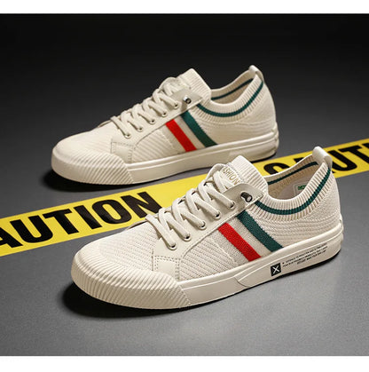 Men Casual new canvas Sneakers Men Fashion Light Mesh Breath sports shoes Outdoor Walking Loafers Male Flats Zapatos Hombres