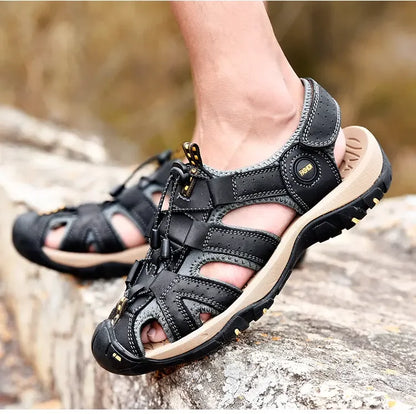 Summer Sandals Men's Baotou Beach Shoes Soft Soled Leather Anti Slip Outdoor Hollow Breathable Daily Casual Men's Shoes Slippers