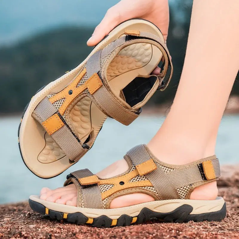 Vamnie Summer Mens Sandals Beach Leather Sandals for Men Gladiator Sandals Outdoor Sports Male Summer Shoes Plus Size 39-46