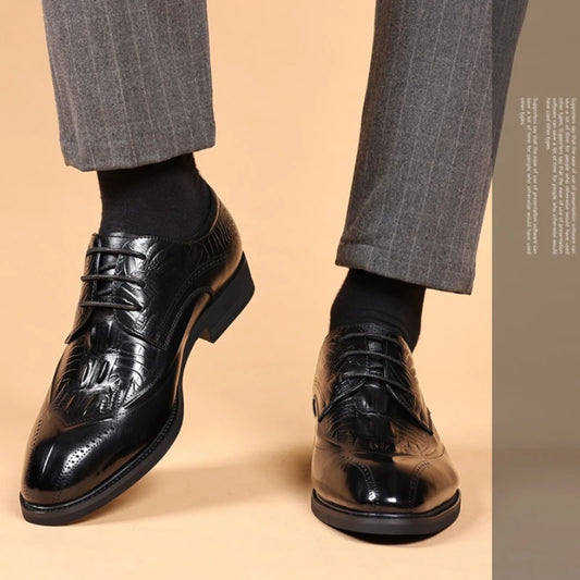 COW LEATHER Men Business Brocade Carving Leather Shoes Pointed Handmade Crocodile Pattern Fashion Business Dress Leather Shoes