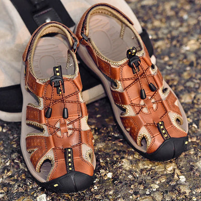 Summer Sandals Men's Baotou Beach Shoes Soft Soled Leather Anti Slip Outdoor Hollow Breathable Daily Casual Men's Shoes Slippers
