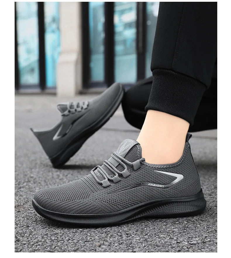 Sports Men's Shoes Breathable Casual Summer New Soft Soled Breathable Mesh Sneaker Non-slip Men's Summer Cheap Shoes Clearance