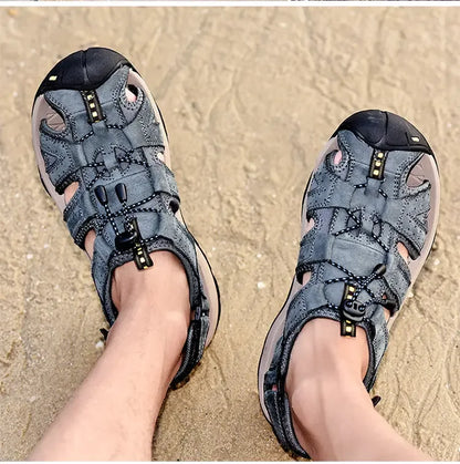 Summer Sandals Men's Baotou Beach Shoes Soft Soled Leather Anti Slip Outdoor Hollow Breathable Daily Casual Men's Shoes Slippers