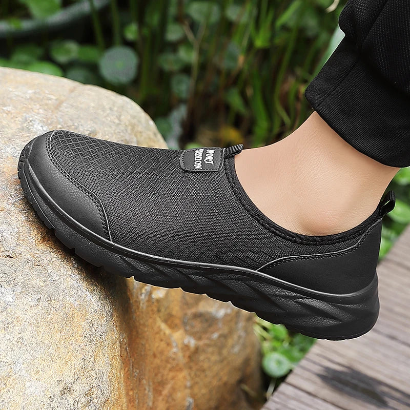 Men's Classic Breathable Mesh Slip-On Sneakers – Lightweight, Anti-Odor, Casual Running Shoes