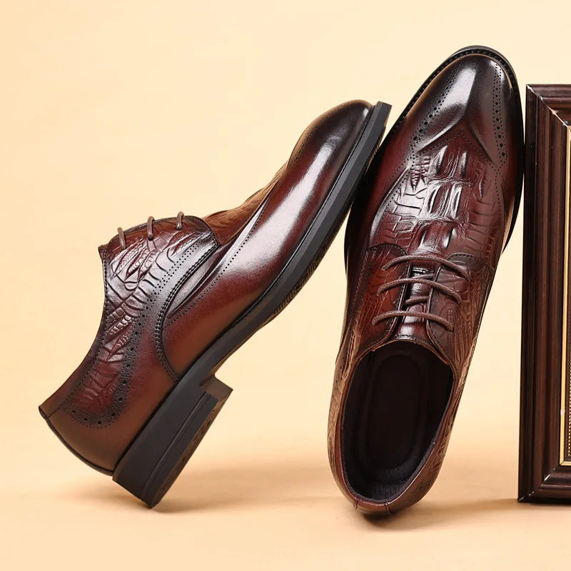 COW LEATHER Men Business Brocade Carving Leather Shoes Pointed Handmade Crocodile Pattern Fashion Business Dress Leather Shoes